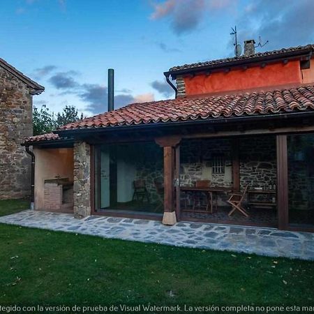 Casa Rural La Corva Triollo Eksteriør billede